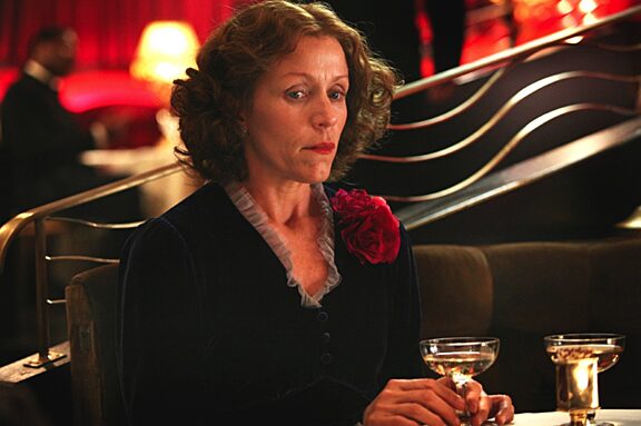 Miss-Pettigrew-Lives-For-The-Day-7-Resized